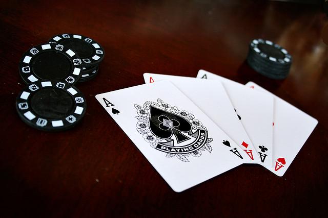 Hướng dẫn chơi poker (sam co) trong game