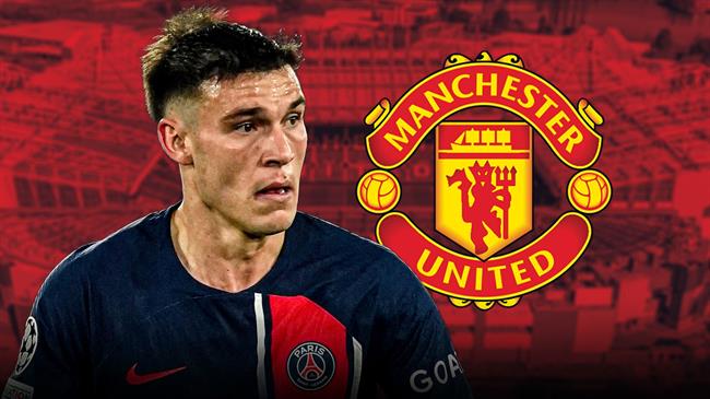 MU chưa thể thống nhất giá chuyển nhượng Manuel Ugarte với PSG