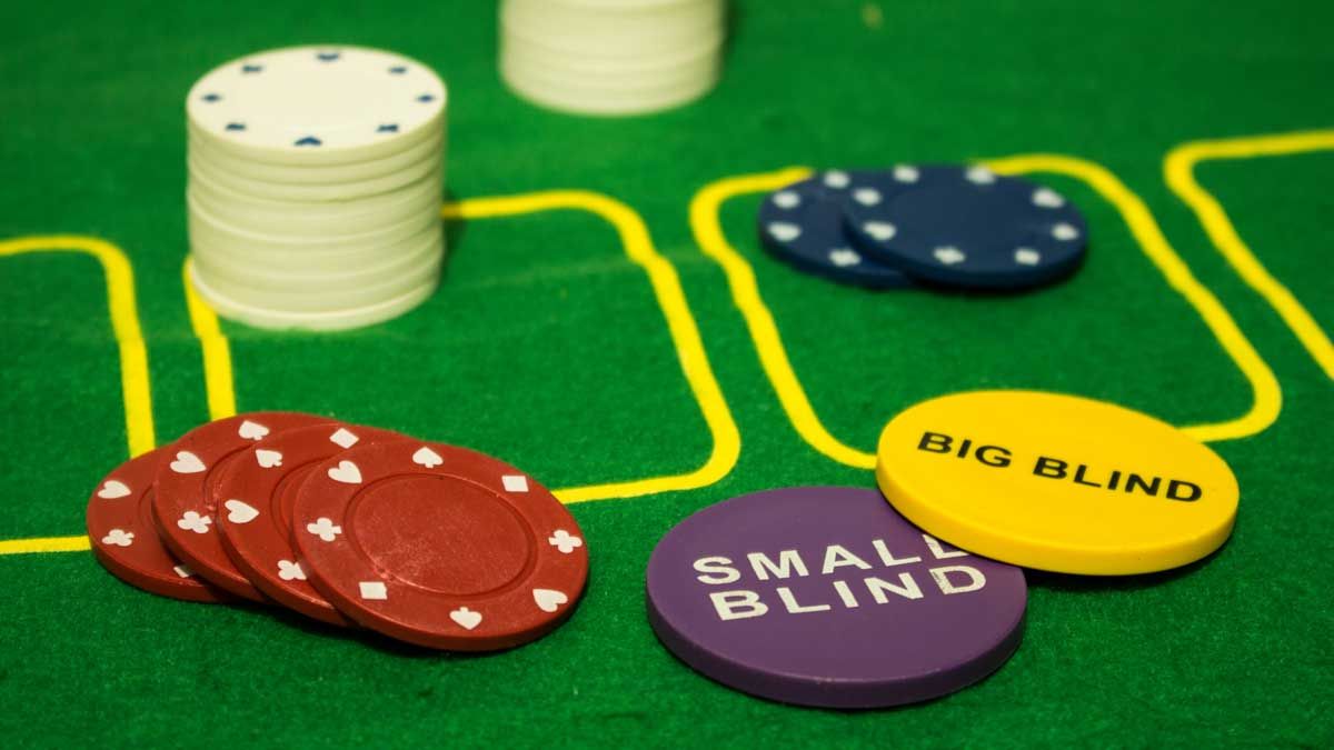 Small Blind trong poker: Giải thích về một yếu tố quan trọng của trò chơi |  Natural8