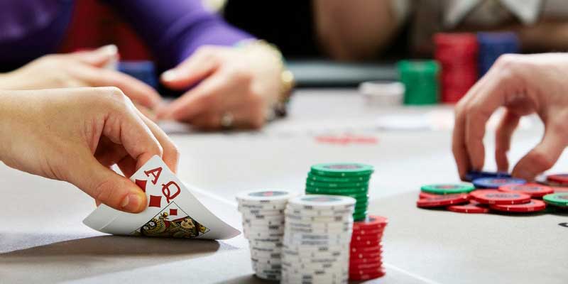 5Bet Trong Poker Là Gì? Chiến Thuật Nâng Cao Hiệu Quả