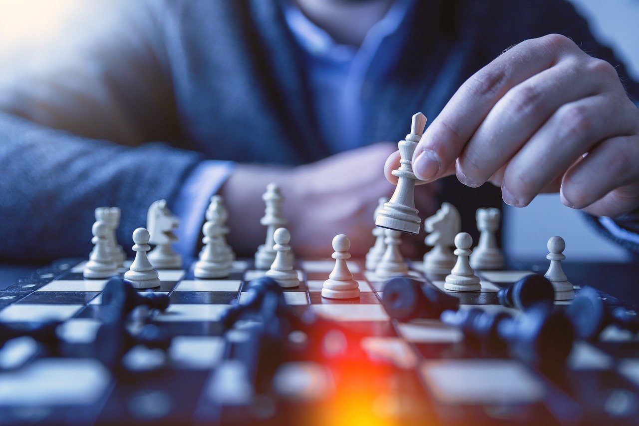 ENTJ có đầy đủ tố chất để trở thành một nhà lãnh đạo, người lập ra các chiến lược và tạo động lực thúc đẩy tổ chức phát triển